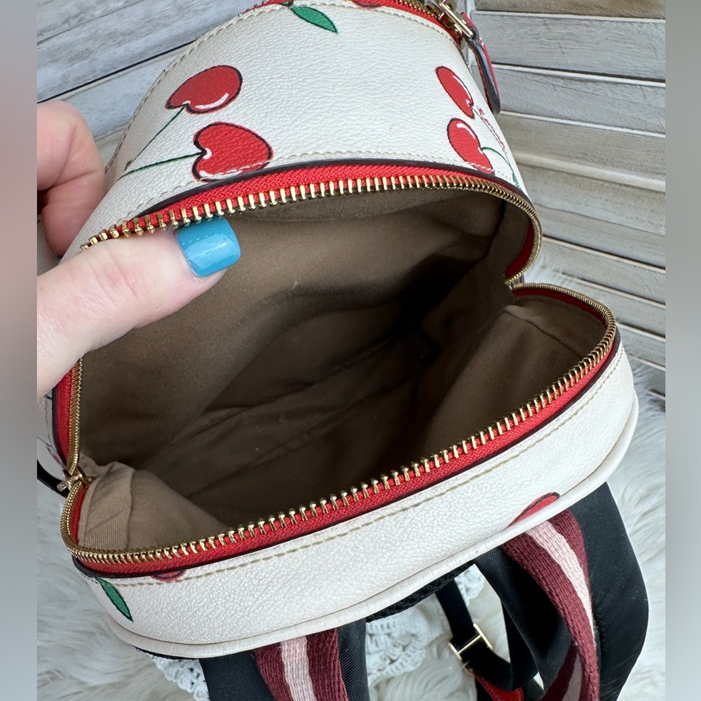 White Leather Coach Court Backpack Heart Cherry Print Limited Edition - Picture 8 of 13
